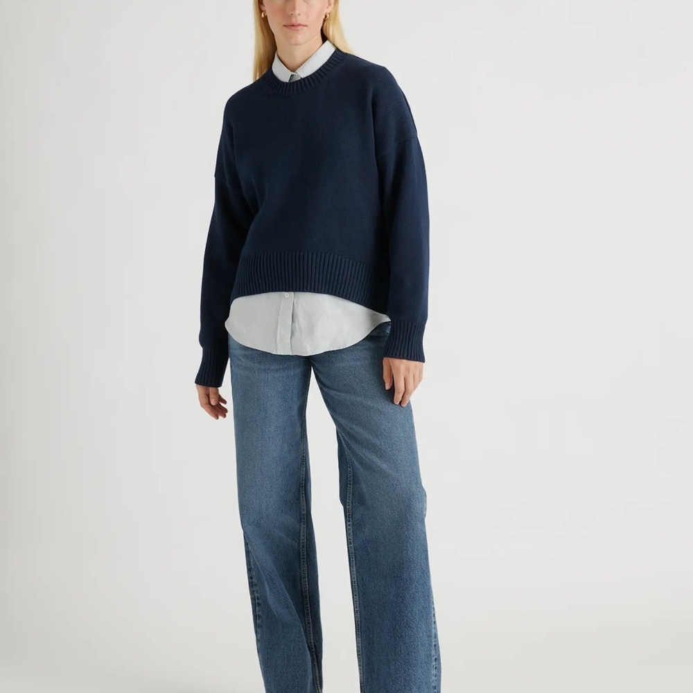 Quince 100% Organic Cotton Boyfriend Crew
Sweater in Navy size Large - Picture 2 of 14